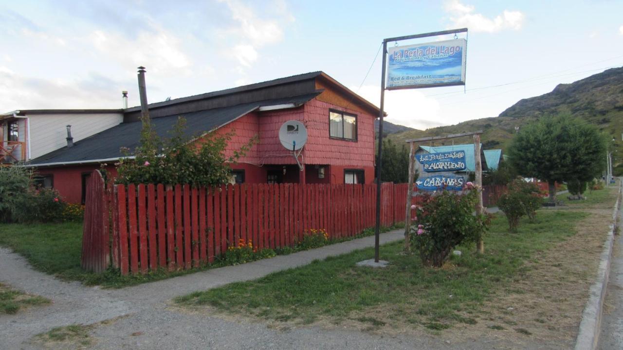 Hostal Y Cabanas Peumayen Puerto Guadal Exterior photo